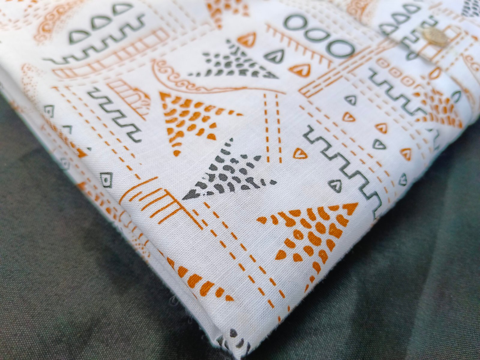 IMG_20250816_165737-scaled-1.jpg স্কিন প্রিন্টেড আড়ং পাঞ্জাবি ১০০% কটন ফেব্রিক - Image 1